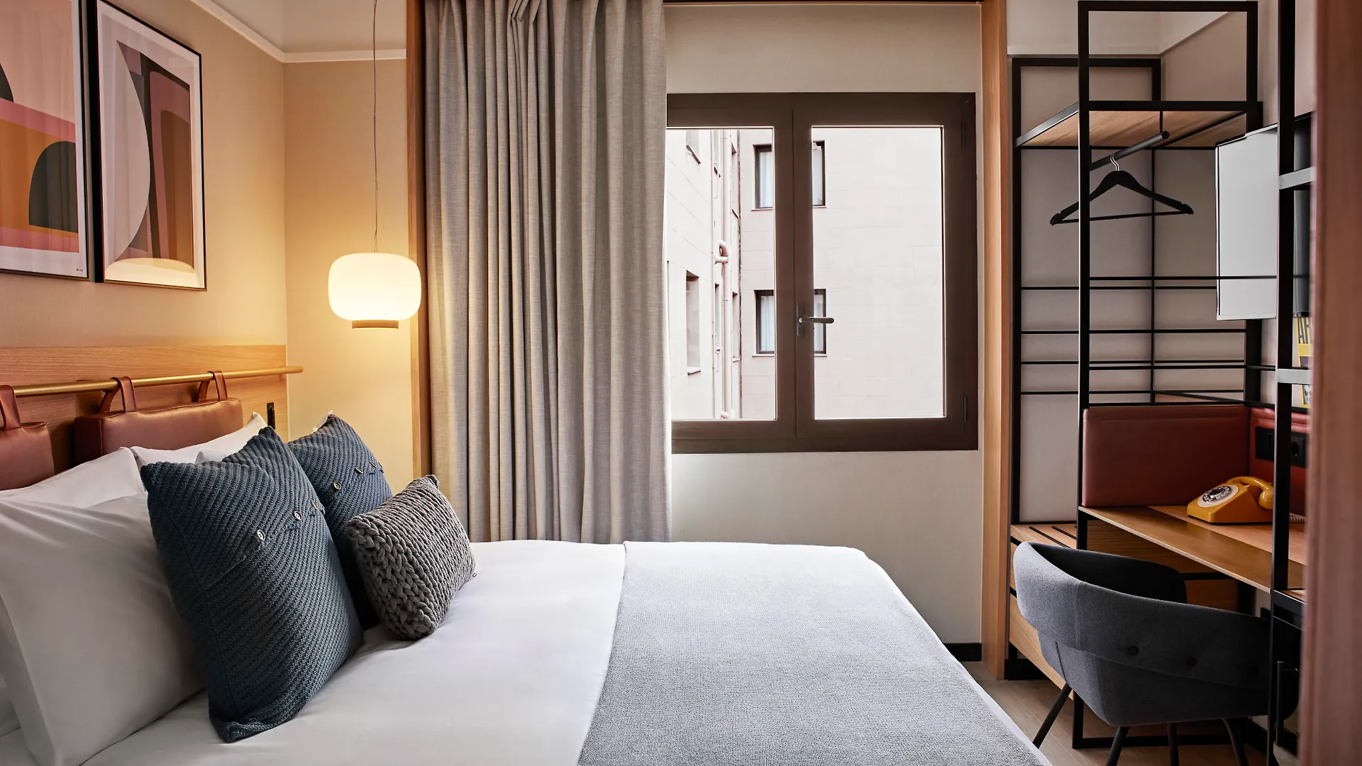 Kimpton Vividora Hotel By Ihg Барселона
